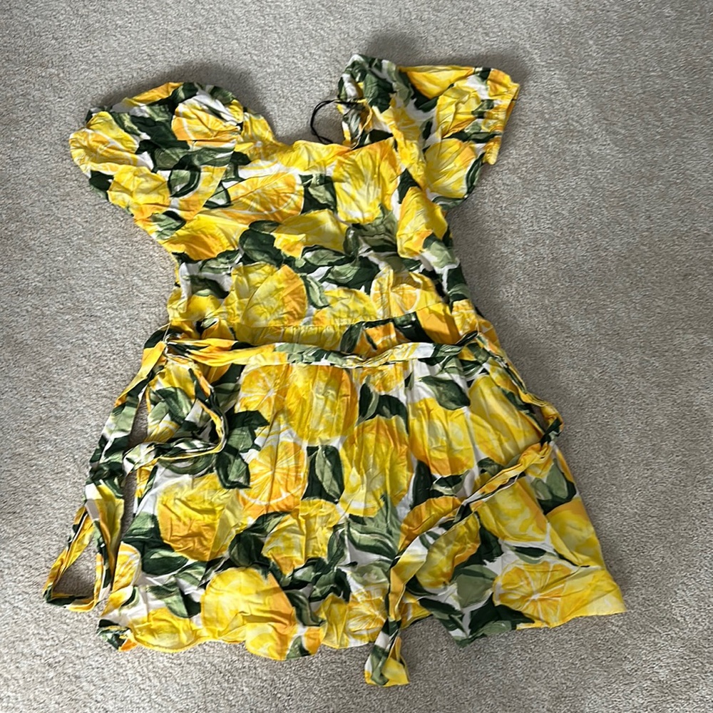 Backless lemon printed dress from H&M